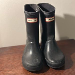 Hunter toddler boots size 7